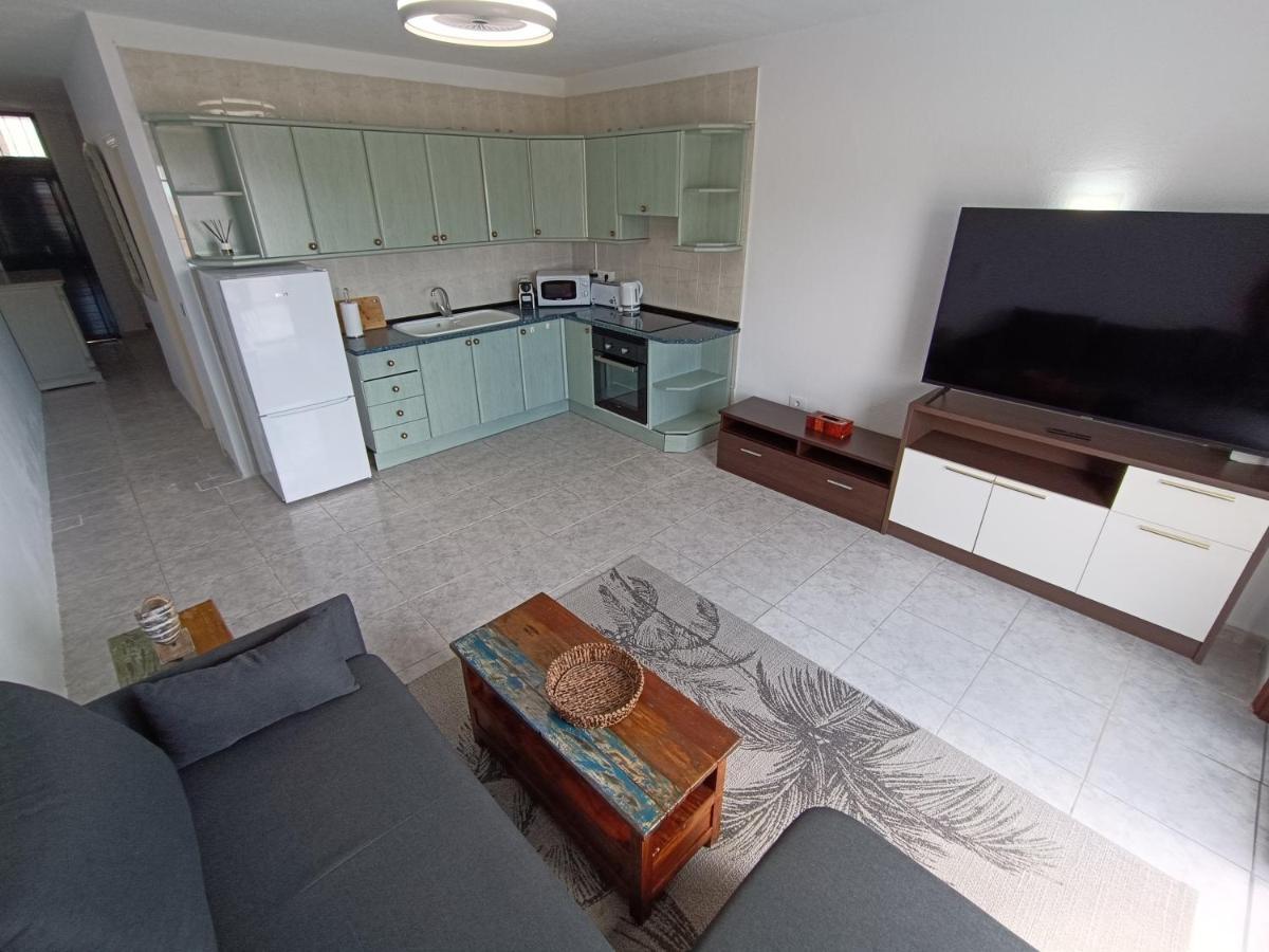 Colina Apartment Los Cristianos  Eksteriør billede